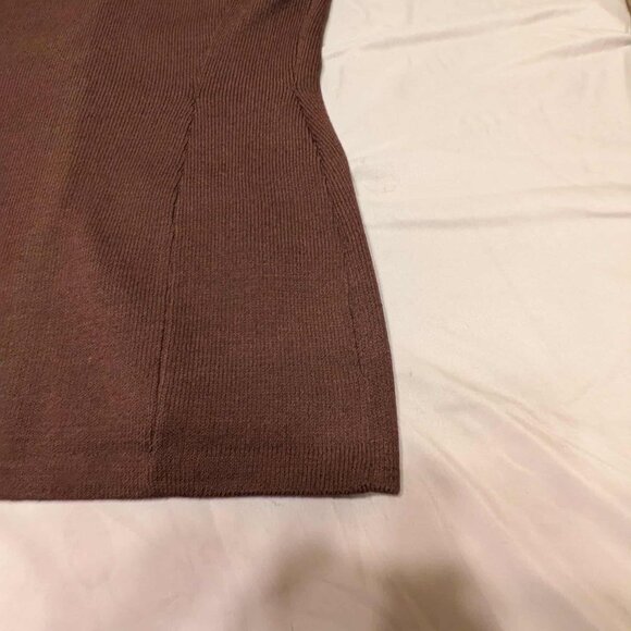 St. John by Marie Gray Womens 4 Brown Knit w Gold Buttons Cardigan - EUC - Picture 9 of 16